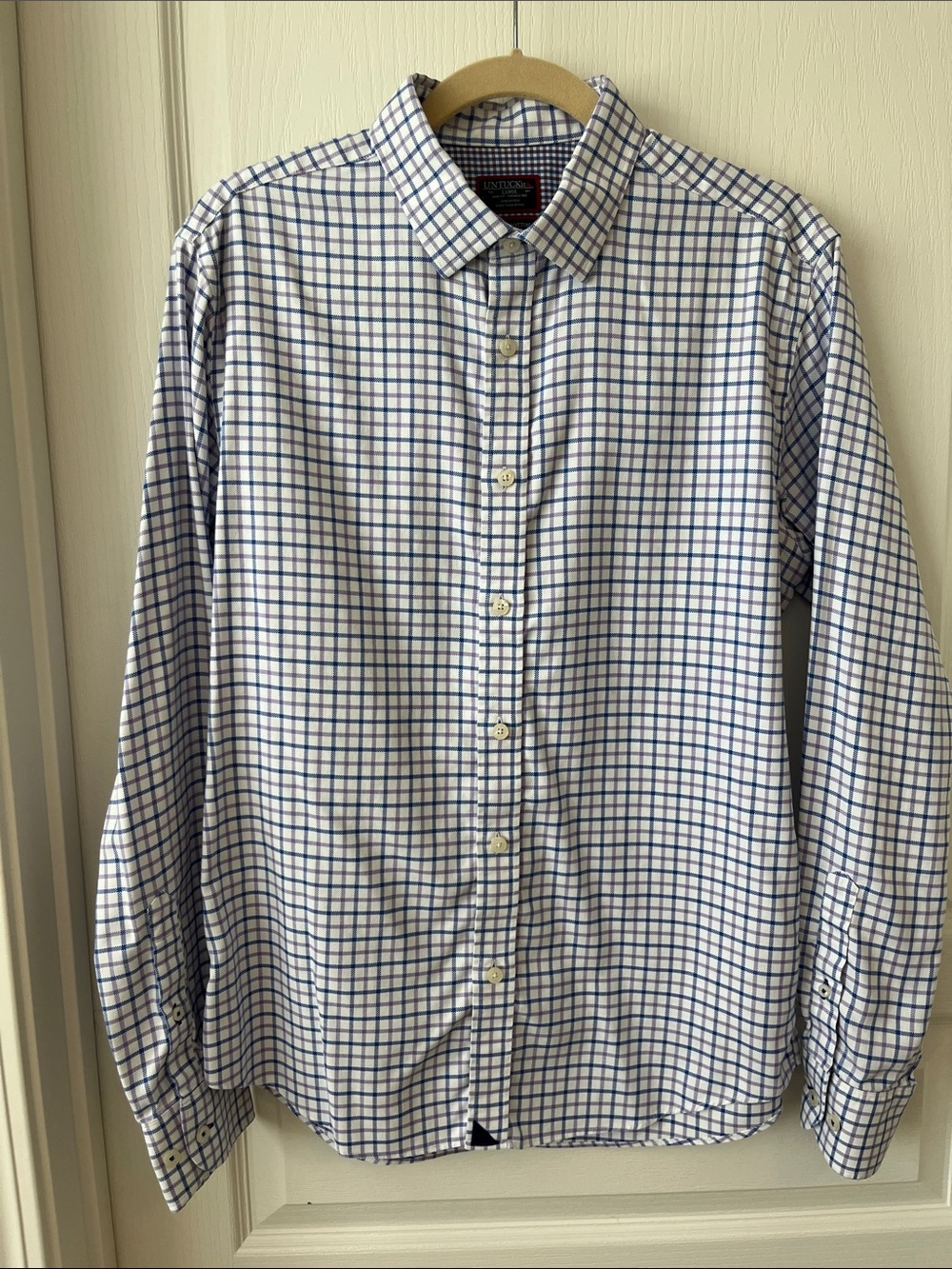 UNTUCKit White Shirt with Blue Check Pattern Large Slim Fit
